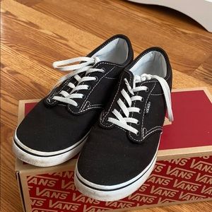 Black vans